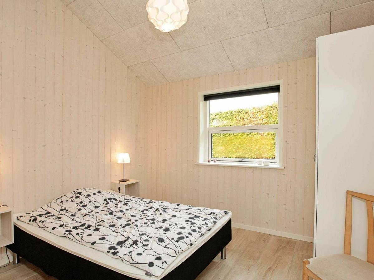 8 Person Holiday Home In Roslev Room photo